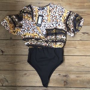 Nasty Gal Chain Print Bodysuit Size 4
